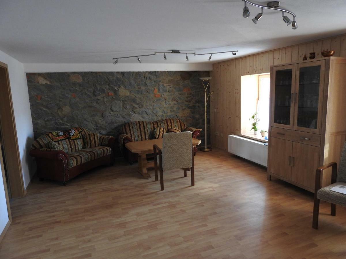Zimmervermietung Am Holzberg Thallwitz Exterior foto